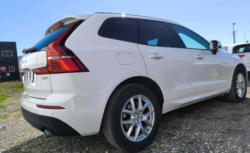 Volvo XC-60 Momentum 2.0 D3 150CV